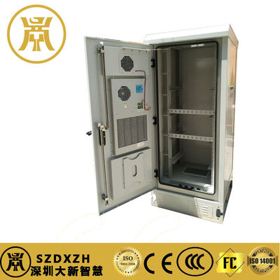 30U IP55 외부 장치 안티 도둑질 태양 전지 저장 캐비닛 OEM 1500W 에어컨