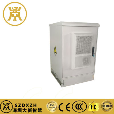 3kva 야외 UPS 장치 IP55 라이프포4 배터리 캐비닛 48V 3pcs 배터리와 에어컨
